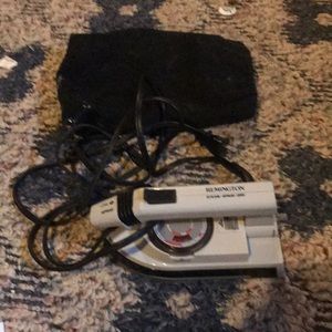Remington travel iron